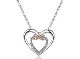 Cupón descuento oferta Collar Infinity Love con cristales