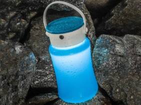 Cupón descuento oferta Botella de agua plegable con luz: 1