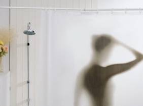 Cupón descuento oferta Cortina de ducha con la silueta de una mujer: 1