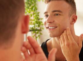 Tratamiento facial para hombres