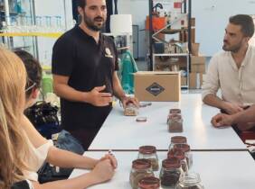 Valencia Visita a destilería y cata de ginebras para 2 o 4 personas
