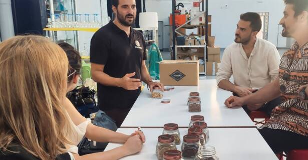 Valencia Visita a destilería y cata de ginebras para 2 o 4 personas