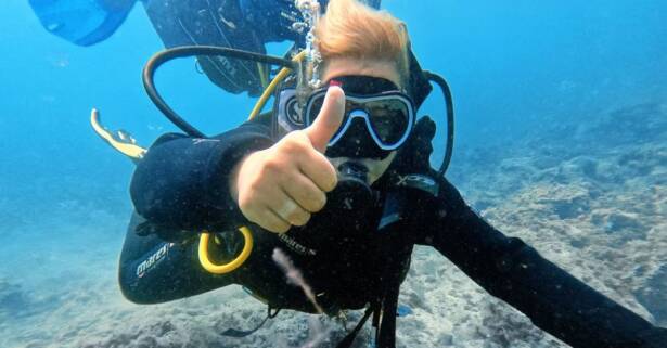 Las Palmas Descubre el fondo marino con un bautismo de buceo para 1 o 2 personas
