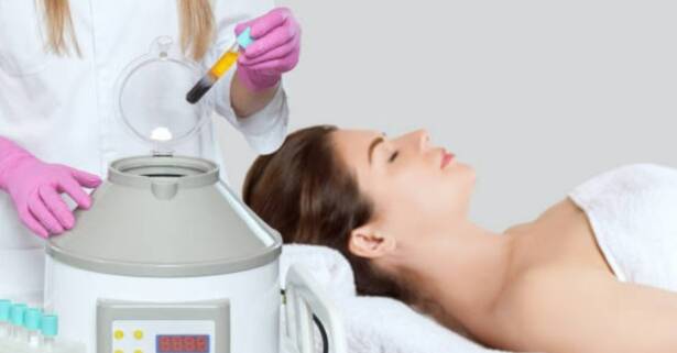 Valencia Tratamiento de regeneración facial con bioestimulación