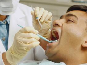Madrid Hasta 4 carillas dentales de composite o de disilicato de litio
