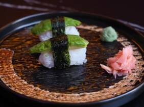 Barcelona Menú japonés para 2 o 4 con entrantes