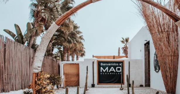 Málaga Cena especial con vistas al mar: menú con cóctel incluido para 2 o 4