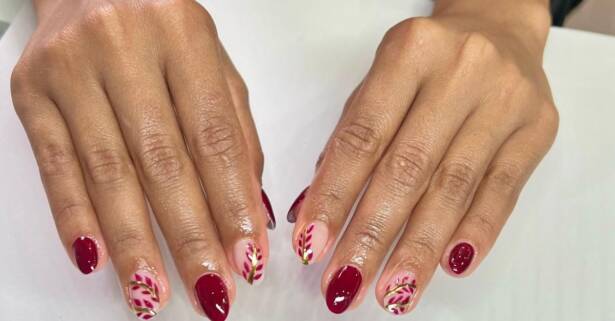 Valencia Sesión de manicura y/o pedicura con esmaltado normal o semipermanente