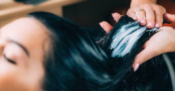Granada Sesión de peluquería con corte y opción a tinte
