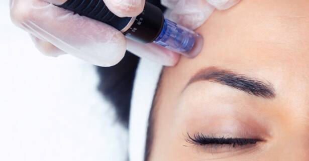 Granada 1 o 2 sesiones de limpieza facial con tratamiento a elegir para 1
