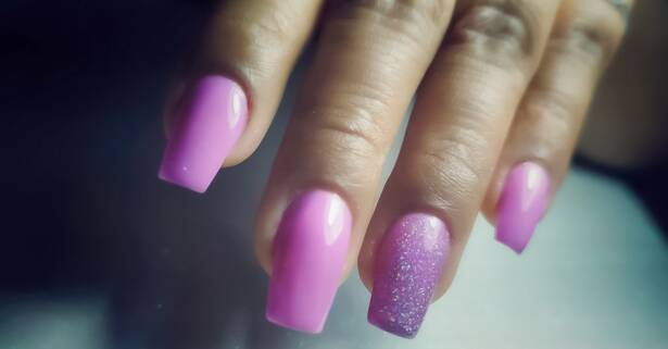 Tenerife Spa/Salón de uñas - Manipedicura