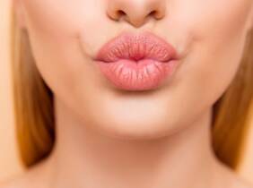 Madrid Sesiones de rehidratación de labios con dermapen y vitaminas