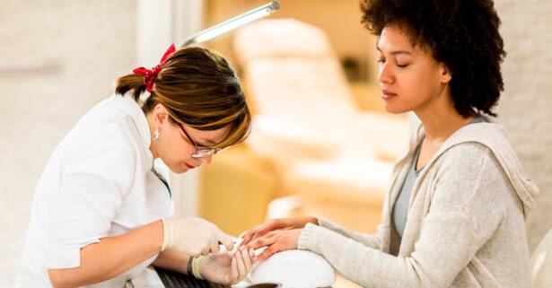 Madrid Belleza para tus uñas: manicura y/o pedicura normal o semipermanente