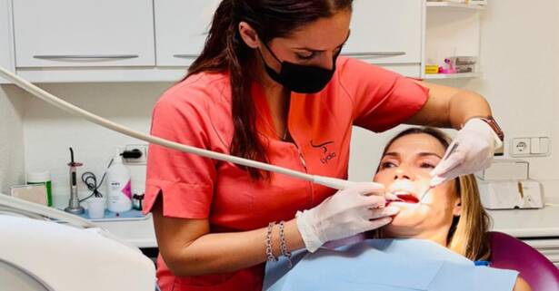 Alicante Blanqueamiento dental - En consu