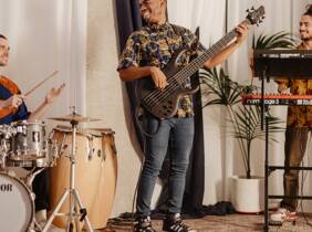 Barcelona ¡Vaya ritmo! Acceso para 1 persona a ""Fiesta Caribe"" en Poble Espanyol