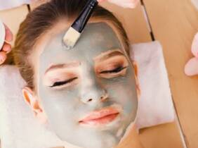 Valencia Hidrolimpieza facial profunda y masajes o mascarilla