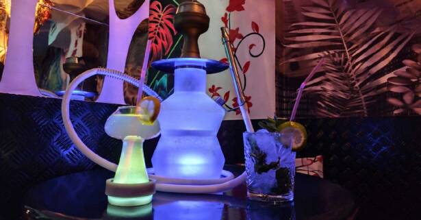 Madrid Cócteles y shisha para 2 o 4 personas en Edén de Huertas