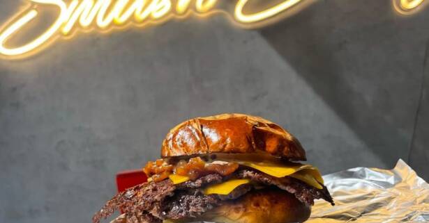 Las Palmas Menú de smash burger para 2 o 4 con postre