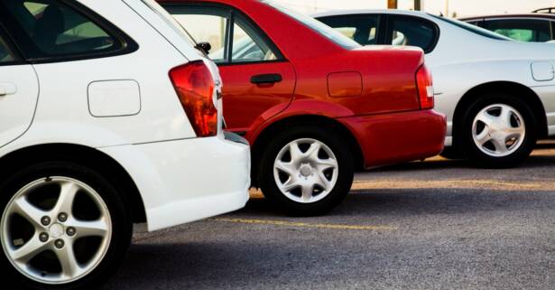 Sevilla Parking hasta 15 días con recogida y entrega de coche en el aeropuerto