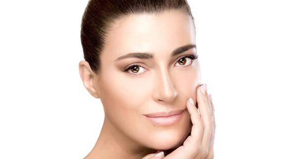 Madrid Tratamiento facial con hilos tensores espiculados reafirmantes