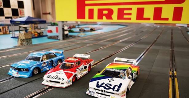 Valencia Carrera de slot de hasta 60 minutos: elige Quick Race o GP Experience