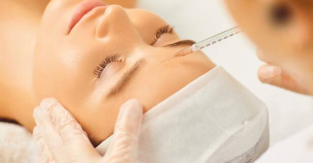 Barcelona Tratamiento reafirmante inyectado facial con opción a mesoterapia