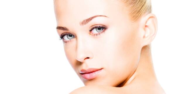 Barcelona Peeling químico y carboxiterapia en ojeras en Clínica Cipsalut