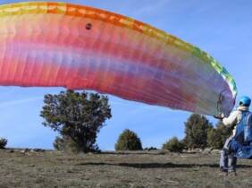 Madrid Vuelo biplaza en parapente para 1 o 2 personas en De Madrid al Cielo