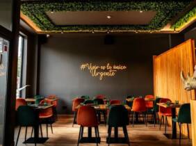 Madrid Hasta 50% de dto. en Cocina española en Makkao El Escorial