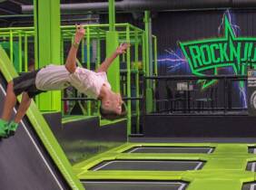 Madrid Entrada de 1 hora al parque de atracciones Rock NJump