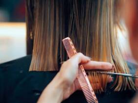 Málaga 1 sesión de peluquería con lavado y corte con opción a tinte o mechas