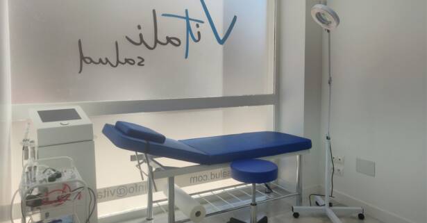 Málaga Piel cuidada con tecnología puntera: higiene facial y radiofrecuencia