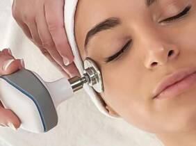 Bilbao 1 o 2 sesiones de radiofrecuencia facial Indiba para 1 persona