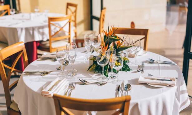 Tenerife Cena buffet de 5 estrellas para 2 o 4 personas con cóctel incluido