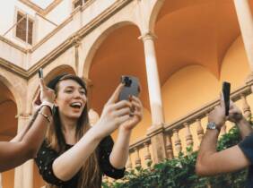 Barcelona Tour guiado por Barcelona con opción a realidad aumentada y comida