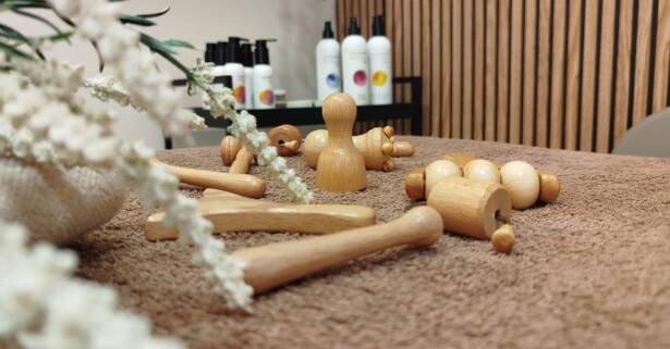 Madrid Limpieza facial eco con masaje kobido o maderoterapia y masaje craneal