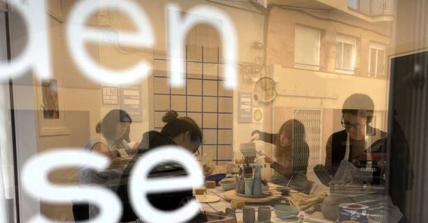 Barcelona Hecho a mano: taller de cerámica a elegir para 1 o 2 personas