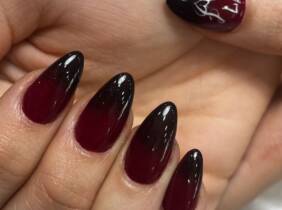 Málaga 2 sesiones de manicura con esmaltado semipermanente para 1 persona