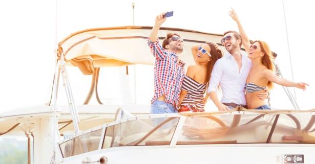 Tenerife Vive el mar de forma diferente con un paseo privado en barco para 11