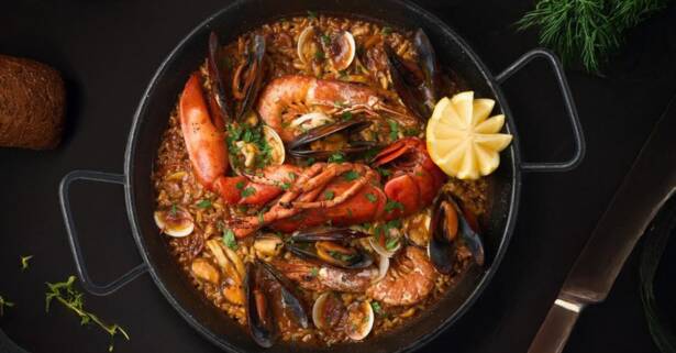 Barcelona Menú de paella o marisco con bebida para 2 o 4