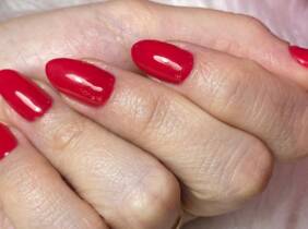 Barcelona Manicura y/o pedicura a elegir con opción a puesta de uñas de gel