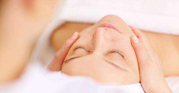 Las Palmas Limpieza facial con tratamiento antiarrugas