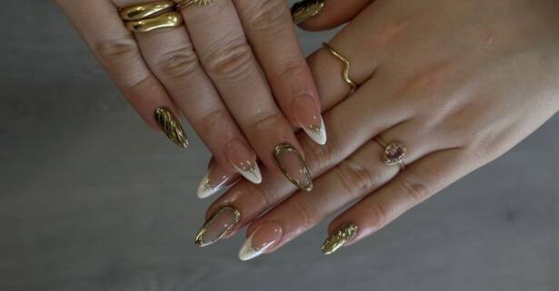 Barcelona Hasta 76% de dto. en Spa/Salón de uñas - Manipedicura en Rubi Nails