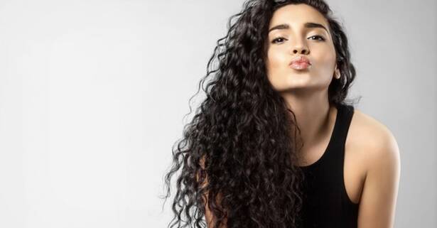 Valencia Sesión de peluquería para cabellos rizados con método curly en NMQ