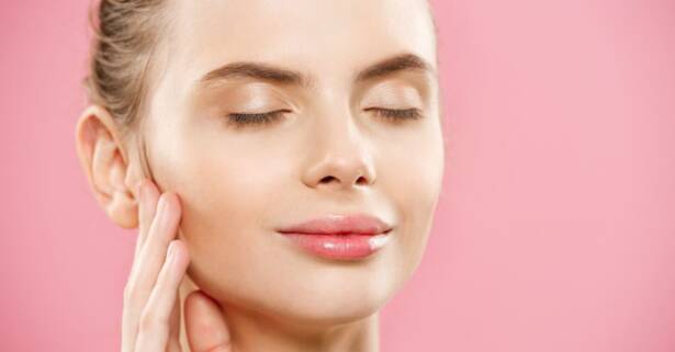 Barcelona 1 o 3 sesiones de mesoterapia facial con cóctel de vitaminas