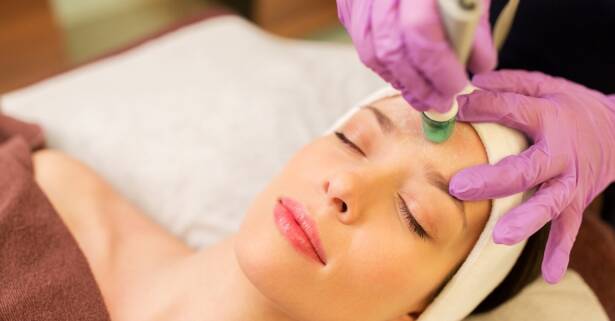 Zaragoza Limpieza facial profunda con hidrolimpieza y tratamiento adicional