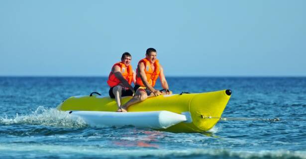 Valencia Barco banana (Viaje / Actividad)