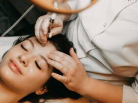 Las Palmas Doble limpieza facial en 10 pasos con tratamientos a elegir para 1
