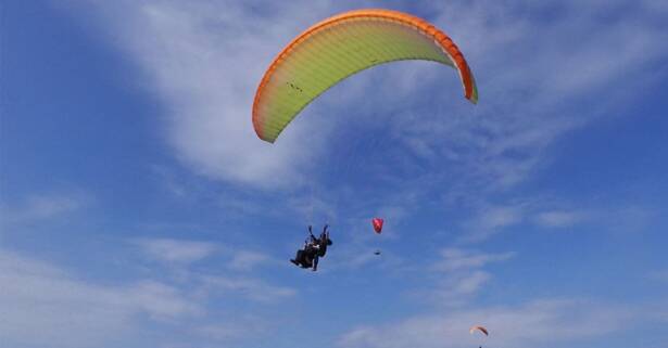 Vigo Vuelo biplaza en parapente para una o dos personas en Galicia