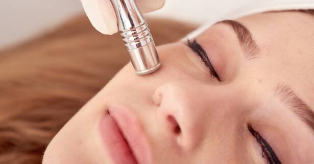 Alicante 1 o 2 sesiones de dermapen facial con limpieza previa para 1 persona